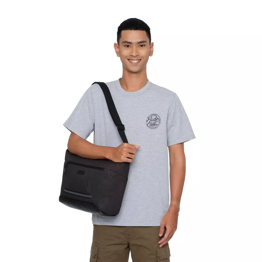 Eiger Evredait Canvas Laptop Shoulder Bag 12L