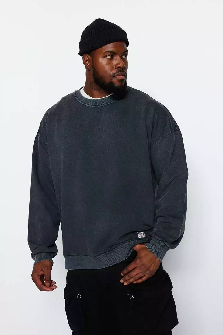 Limited Edition Anthracite Men's Relaxed/Comfortable fit, Anti-aging 100% Cotton with Label Sweatshirt.