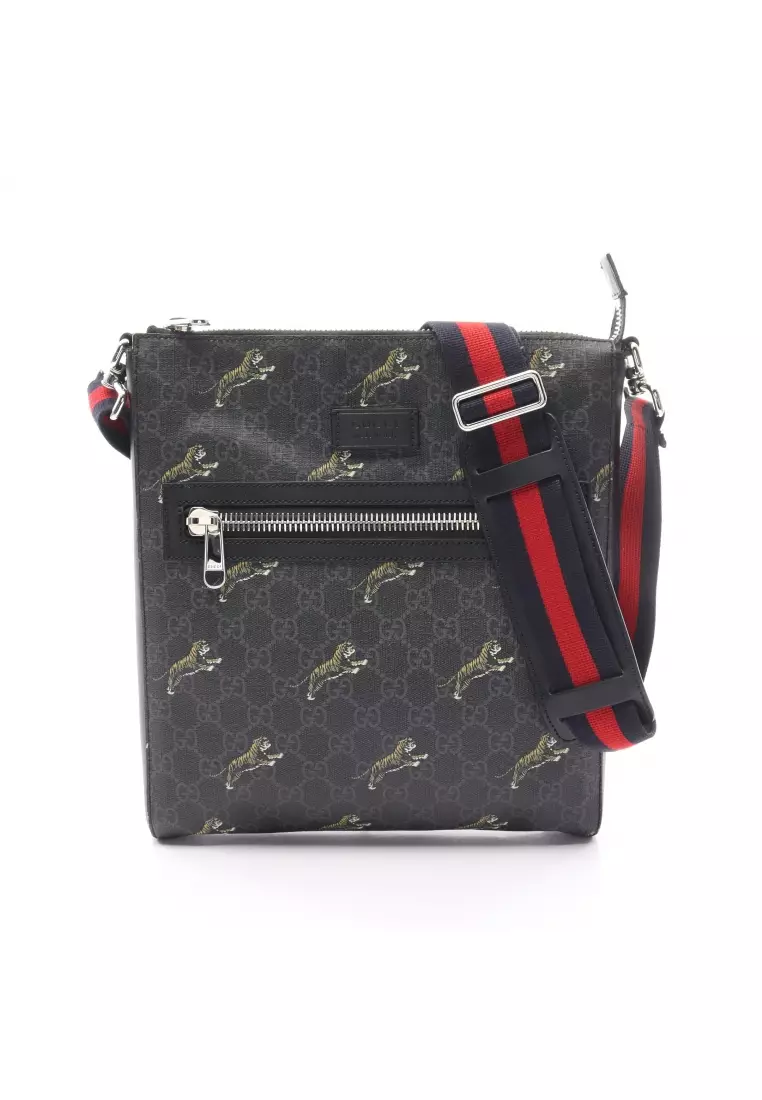 Gucci messenger clearance bag tiger print