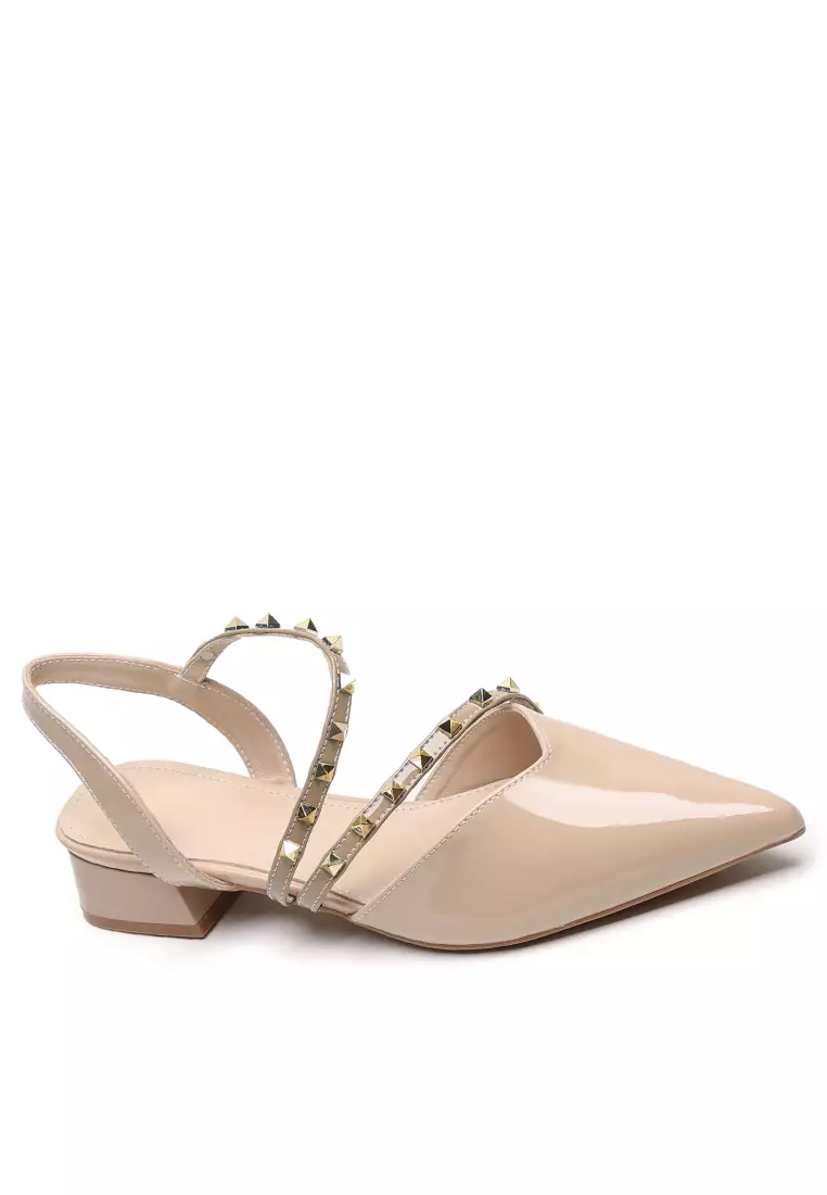 Discount on Twenty Eight Shoes  shoes - SKU: 4CM Rivet Slingback Mid Heel Shoes WW6163-1