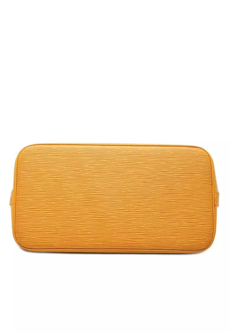Pre-Loved Louis Vuitton Epi Alma Pm
