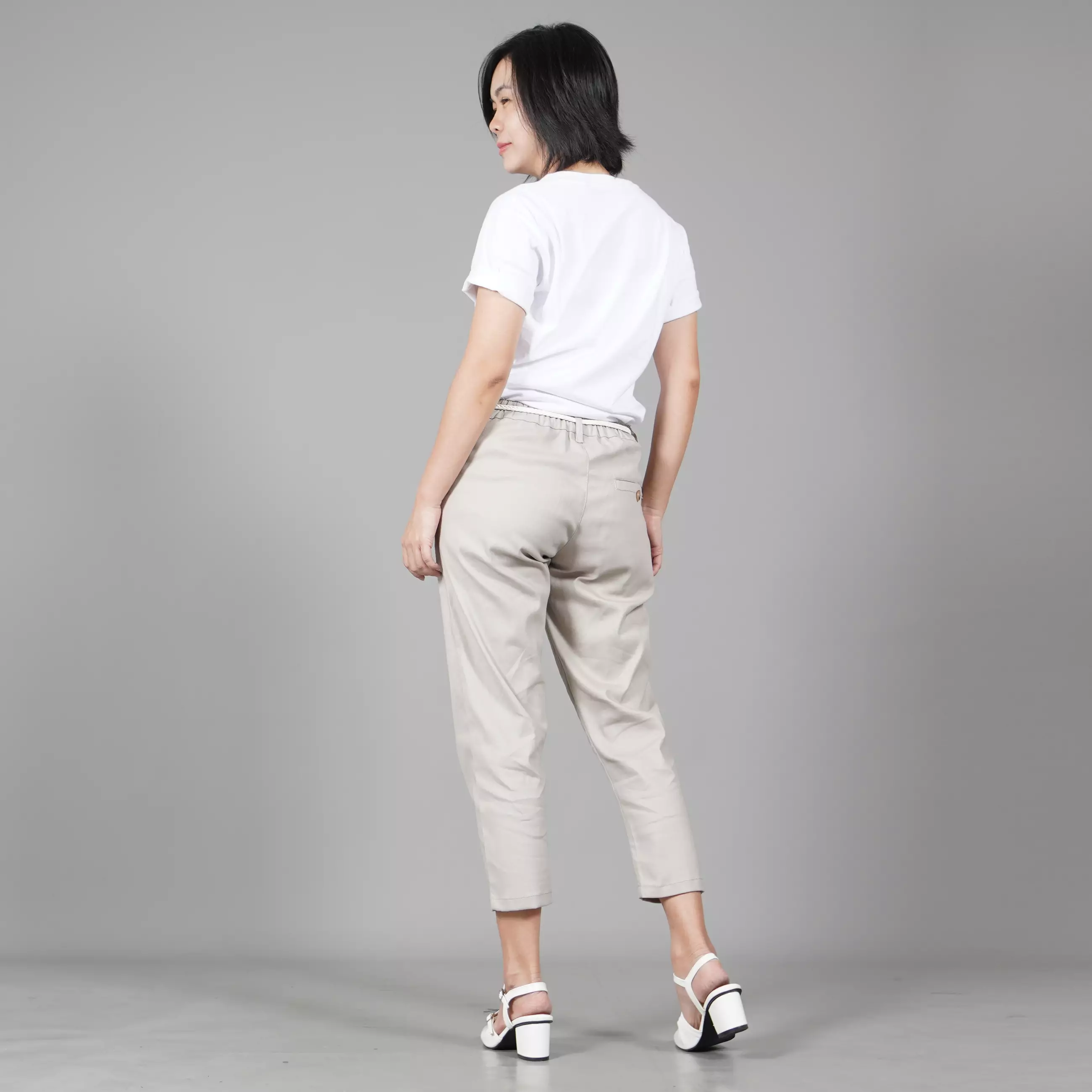  AURORA Celana Wanita Earth Tone Color Celana 3/4 Wanita - KREM