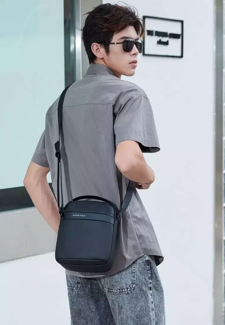 Men's Sling Bag / Crossbody Bag (Tas Selempang Pria) - Hitam