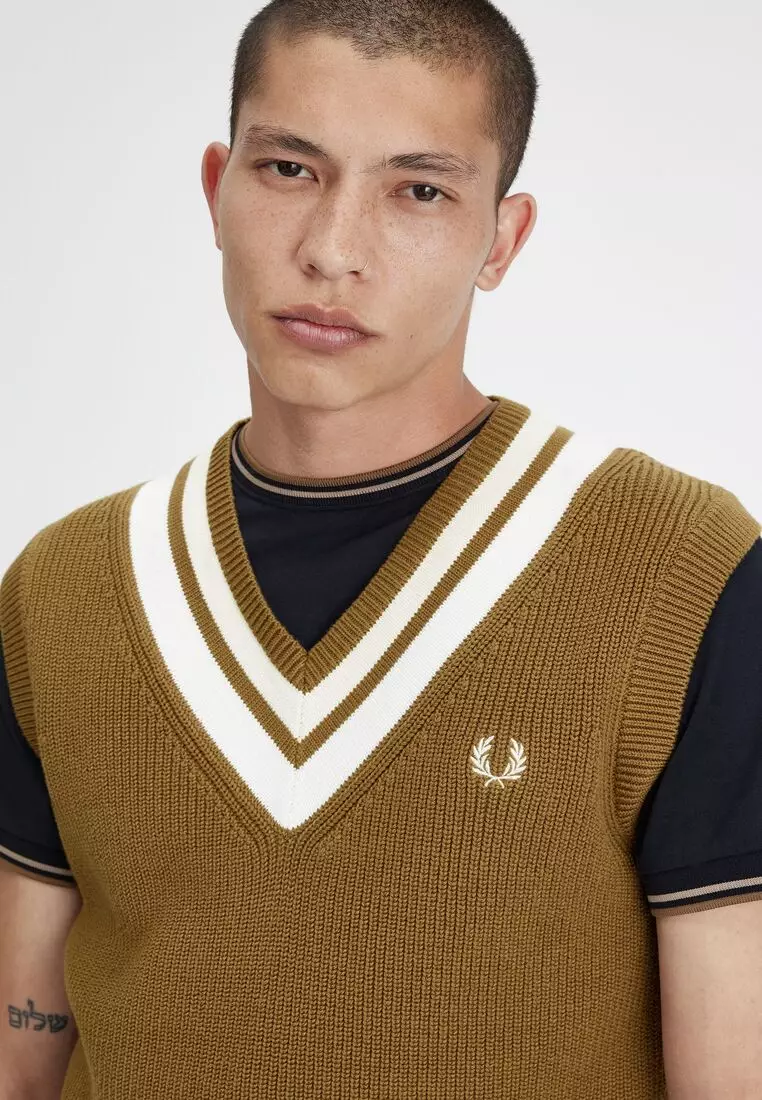 FRED PERRY Striped Trim V Neck Tank