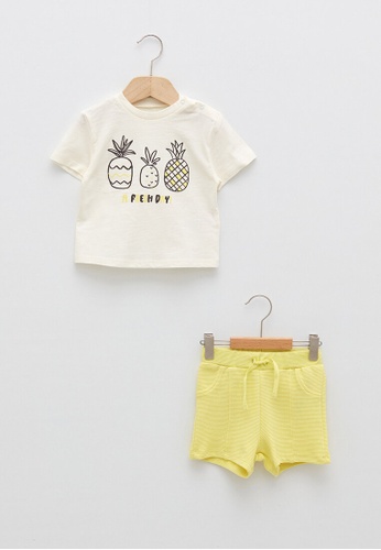 LC WAIKIKI white and beige Crew Neck Short Sleeve Printed Baby Boy T-Shirt And Shorts 2-Piece Set 26F62KA3825EEDGS_1