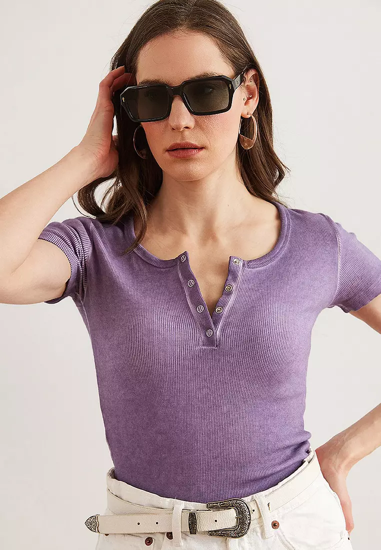 Women's Snap-On Camisole T-shirt BLZ-19000171