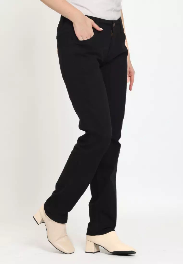 Celana Chinos Glorius Wanita Hitam 212401