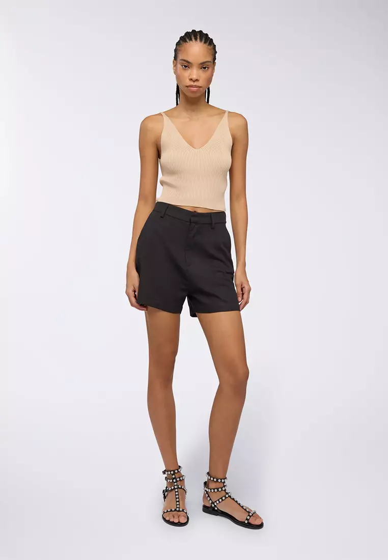 Woman Short Pants
