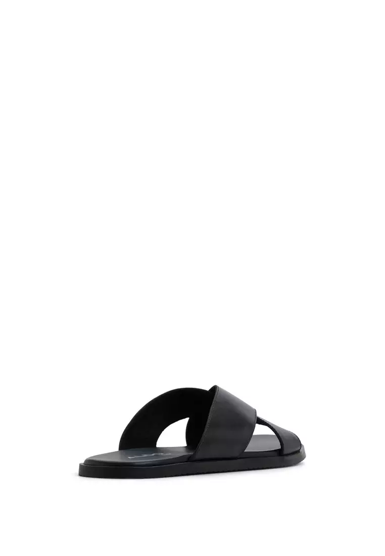 Erik Sandals