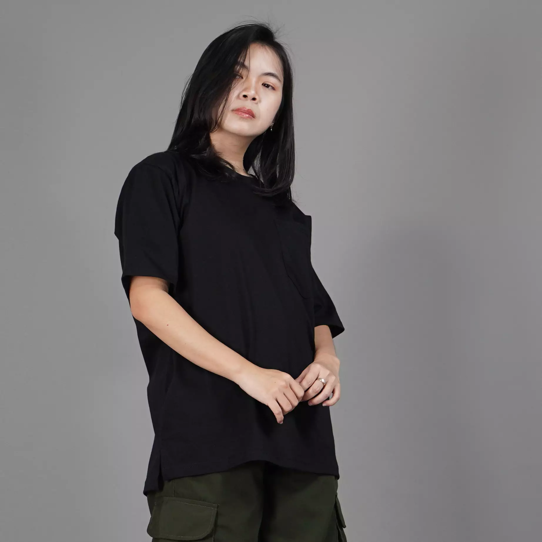  DANIELA Kaos Hitam Polos Black TShirt Kaos Katun Oversize TShirt - HITAM