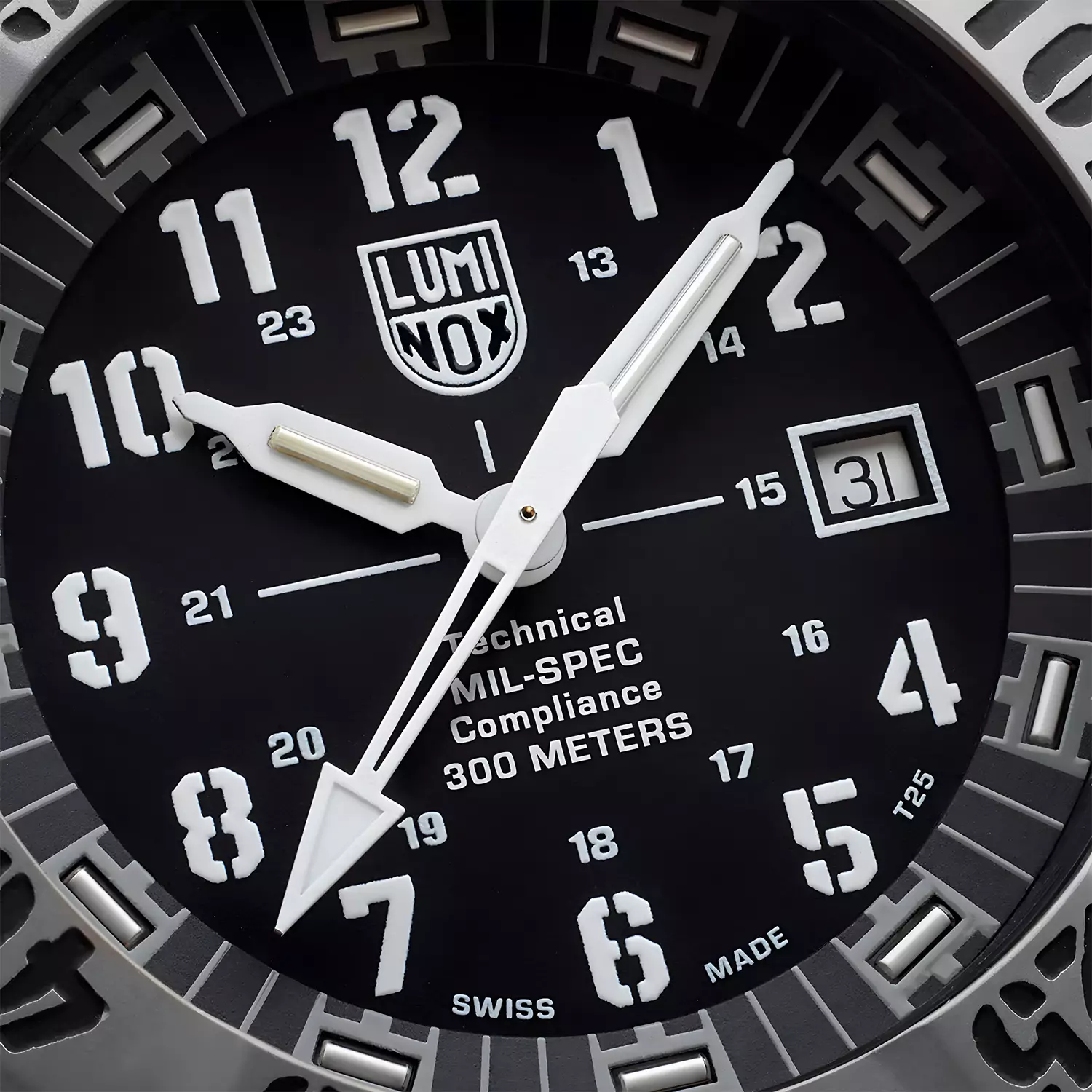 Luminox 3351.1.SET - MIL-SPEC inspired - Military Watch