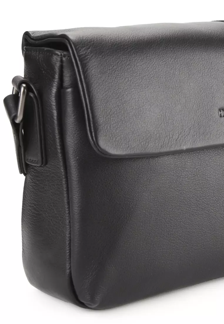 Walley Messenger Bag