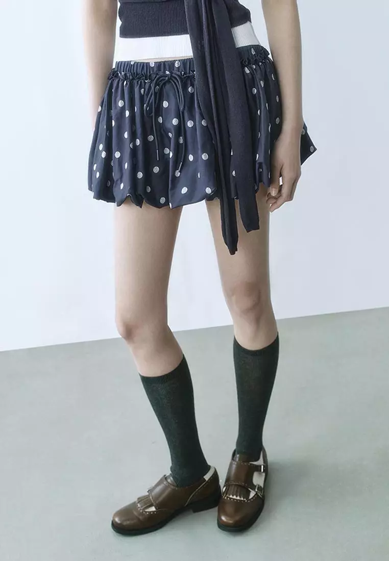 Buy URBAN REVIVO Dotted Mini A-Line Skirts 2026 Online | ZALORA Philippines