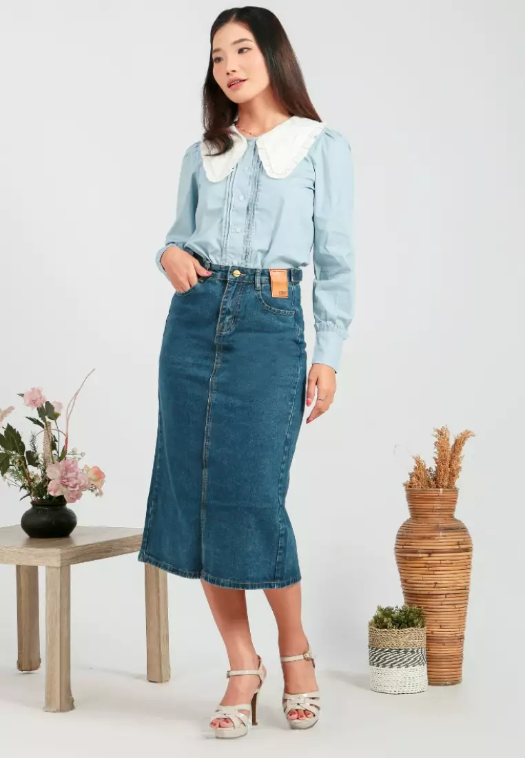 Gienna Slit Midi Skirt in Navy