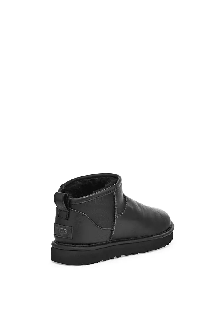 Ugg classic 2025 leather boot