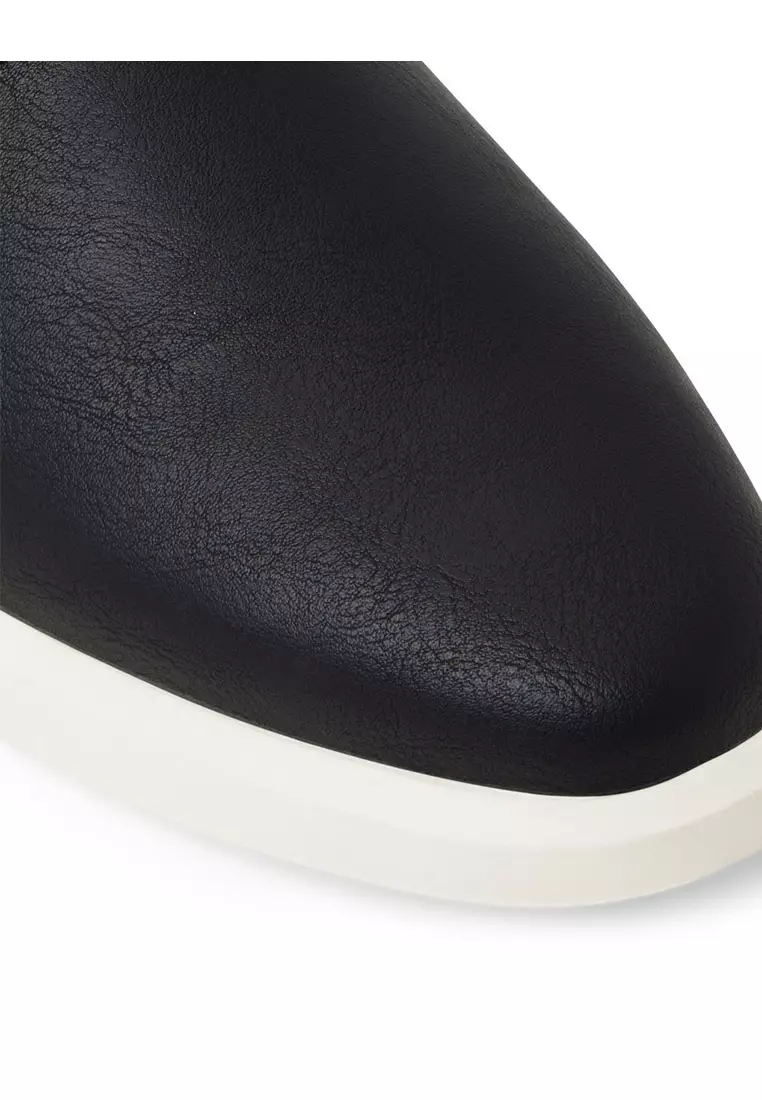 Colbert Lace-Up Shoes