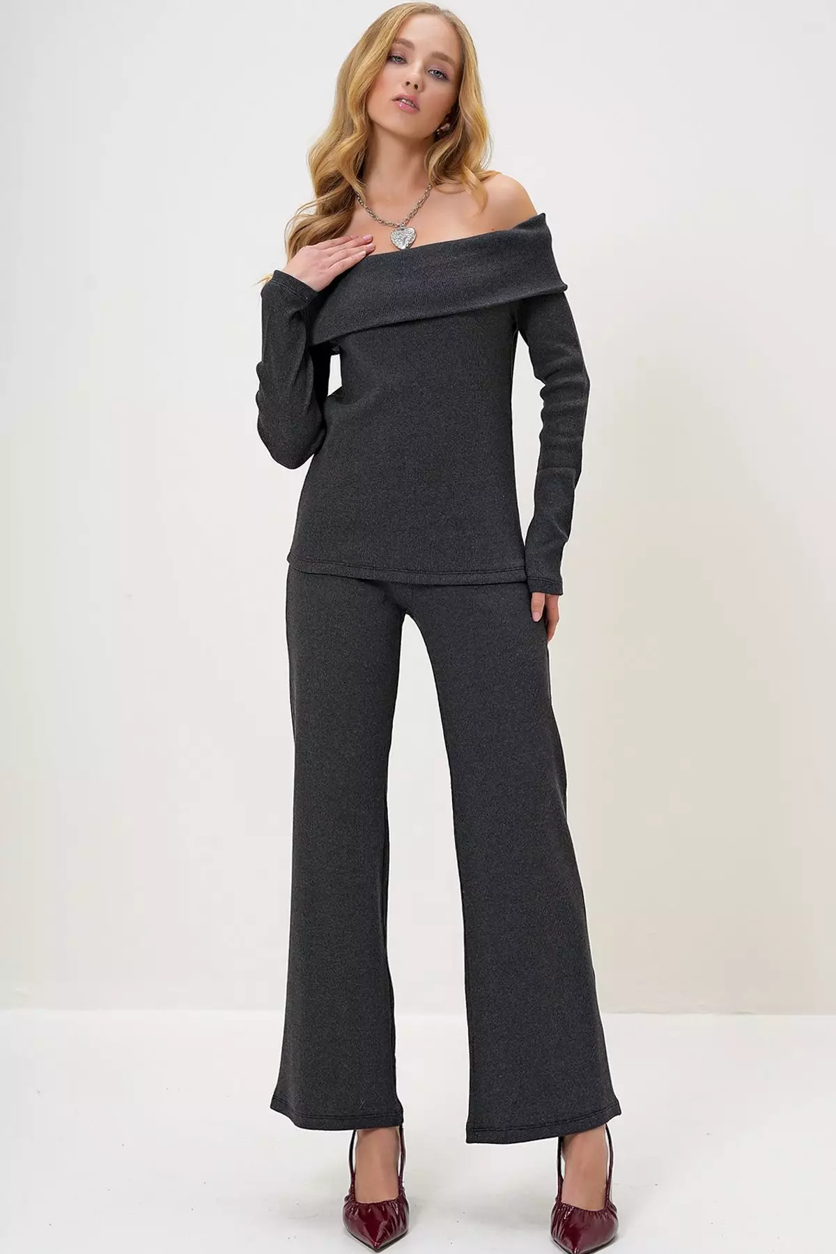 Off Shoulder Top & Pants Set