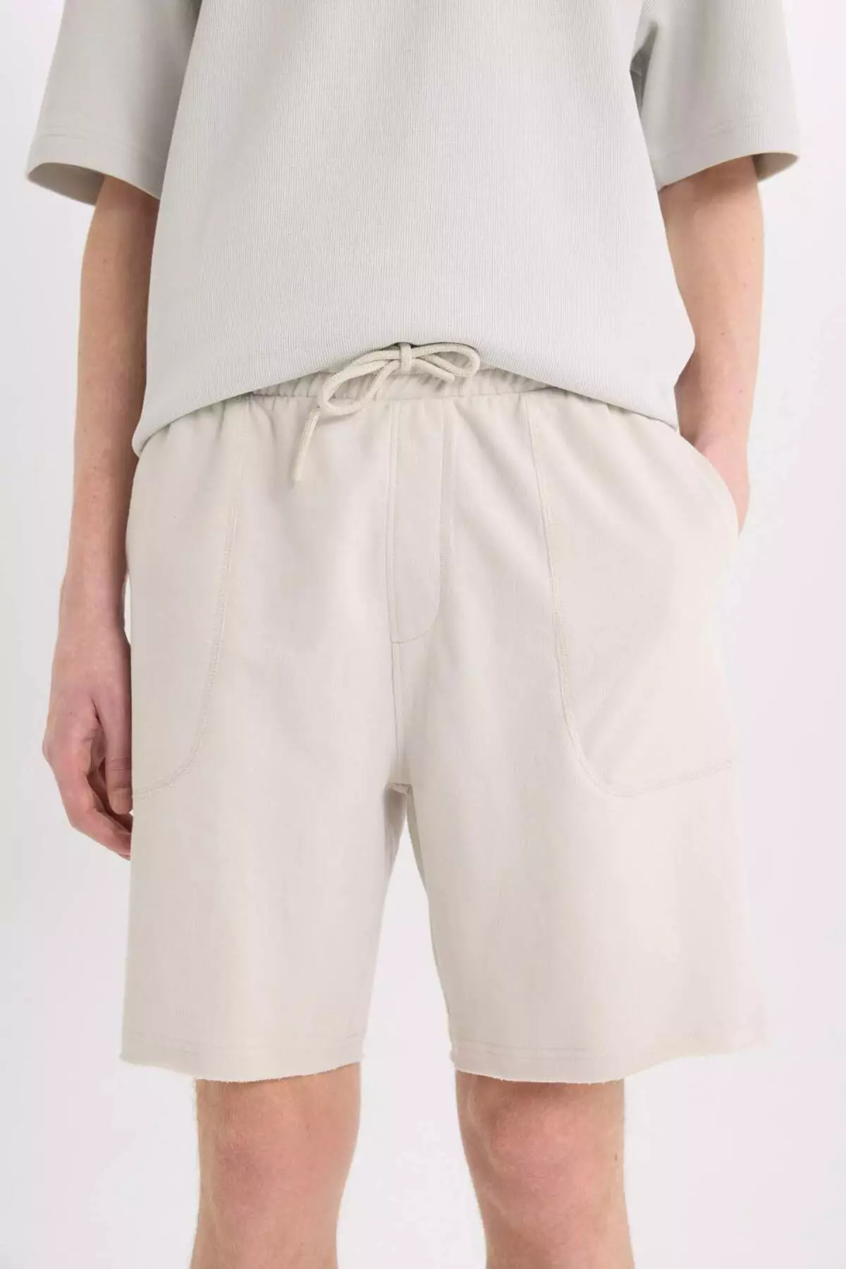 100% Cotton Slim Fit Slim Fit Skinny Leg Pocket Basic Straight Shorts B8673Ax25Sm
