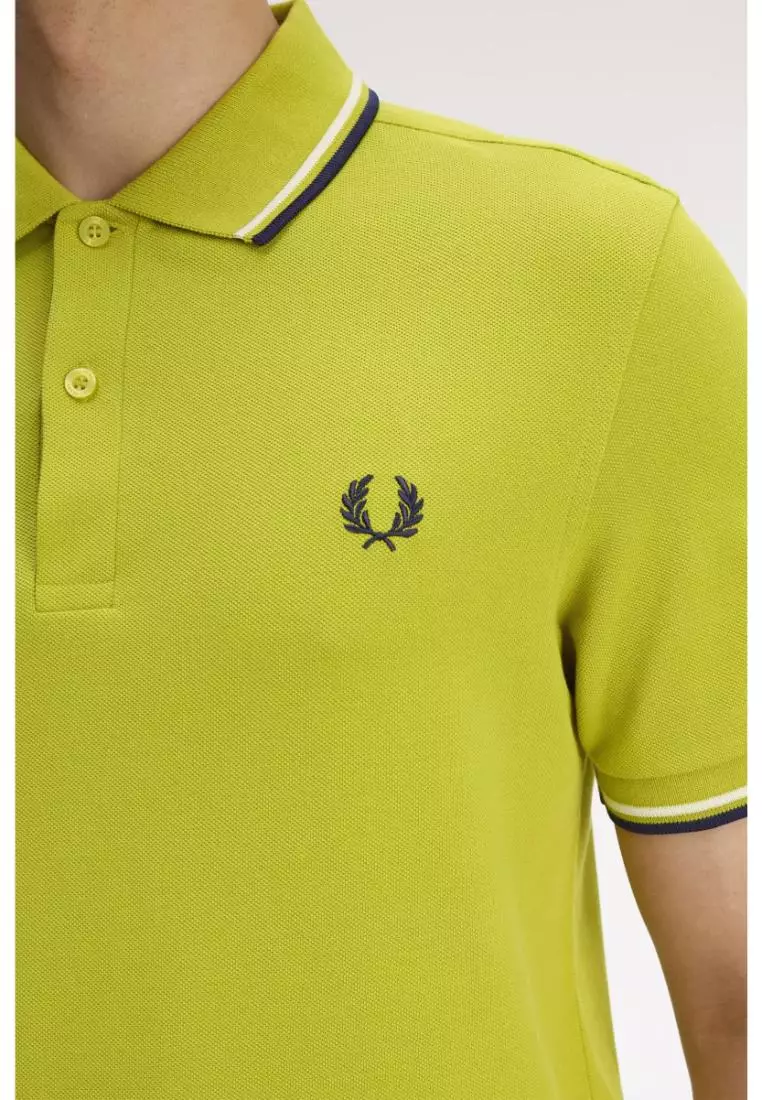 Fred Perry M3600 Twin Tipped Fred Perry Shirt (Tennis Ball Yellow / Ecru / French Navy)