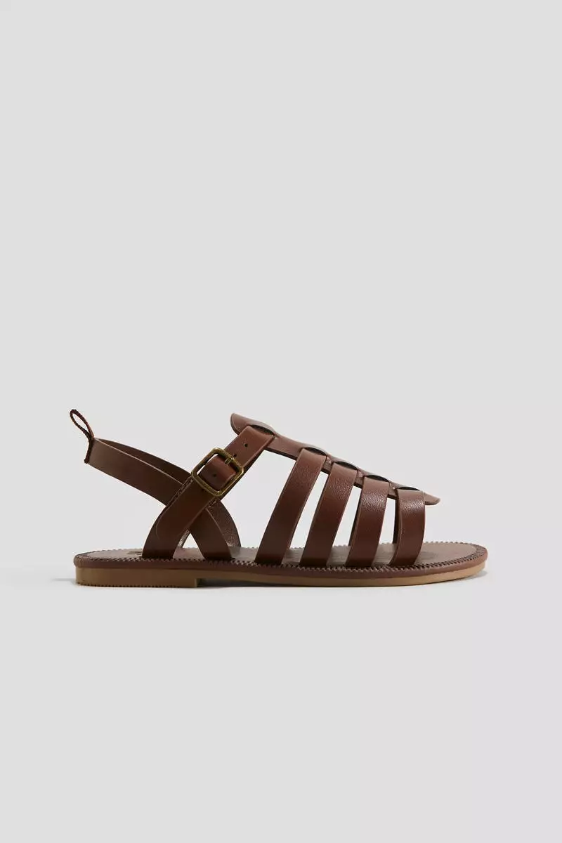 Discount on H&M  shoes - SKU: Fisherman sandals