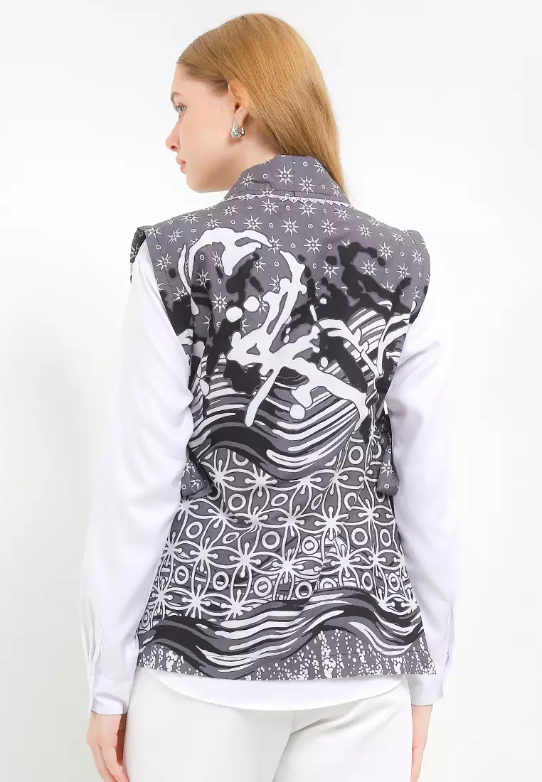 Outer Atasan Vest Batik Crop Wanita Damona Katun Premium Grey