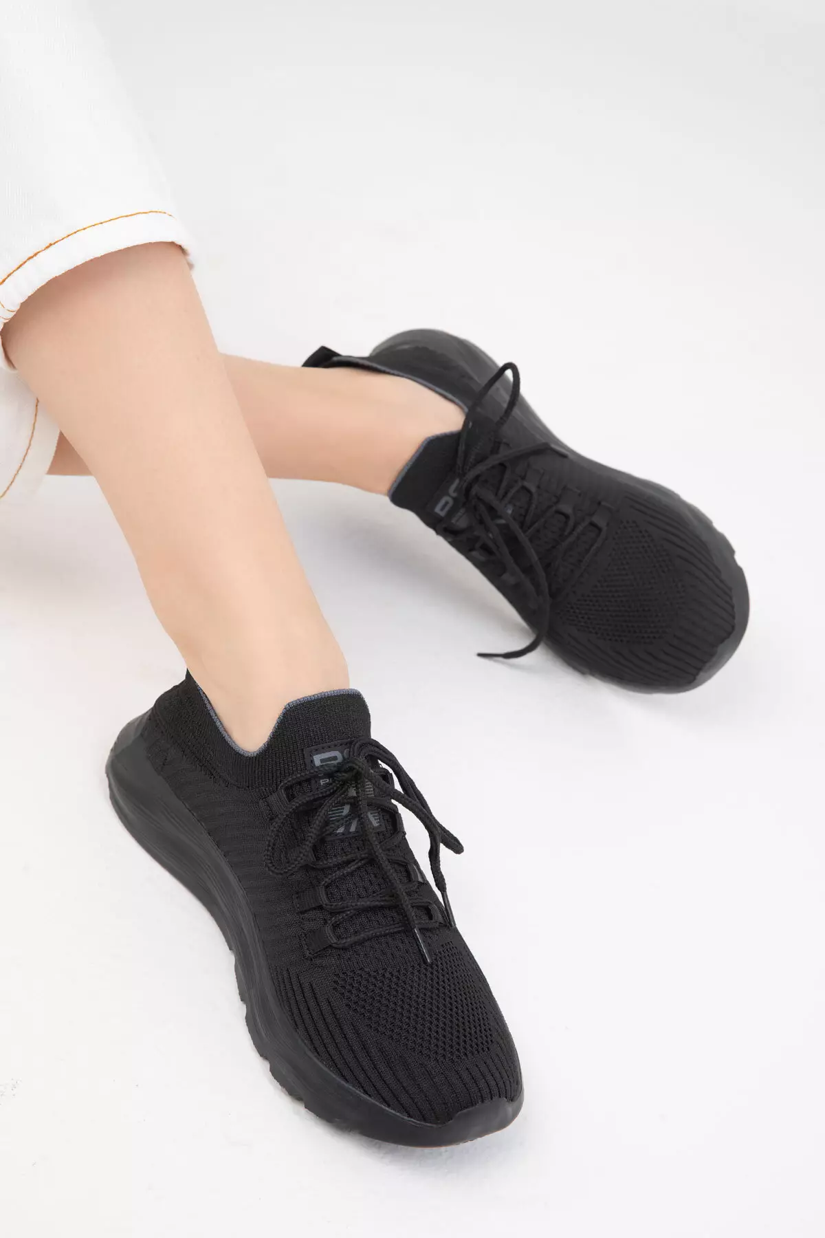 Women's Sneaker 19727 - Black Black