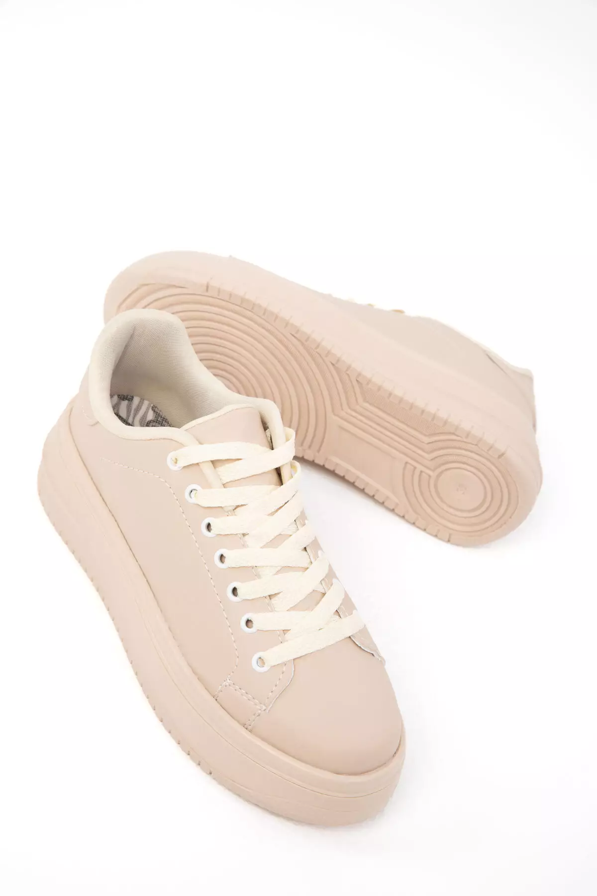 Women's Sneaker Ten 19683