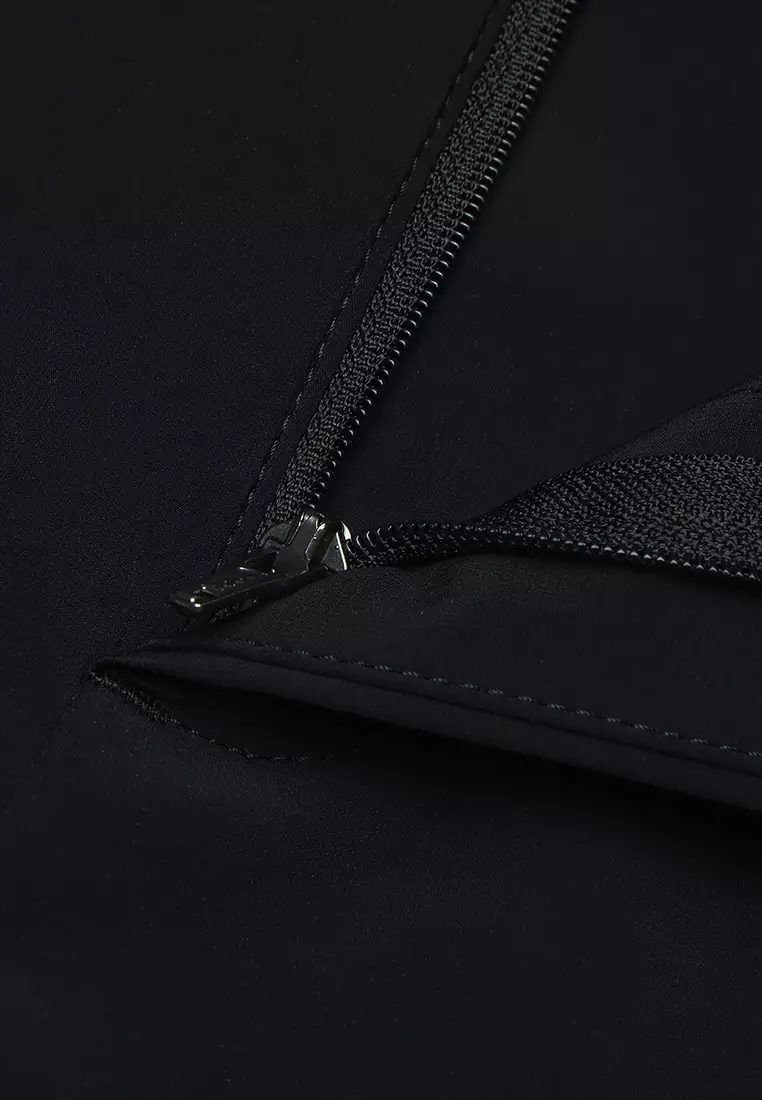 FILA CORE LIFESTYLE BLUE ART BRERA Men Woven Pants (Black / Grey)