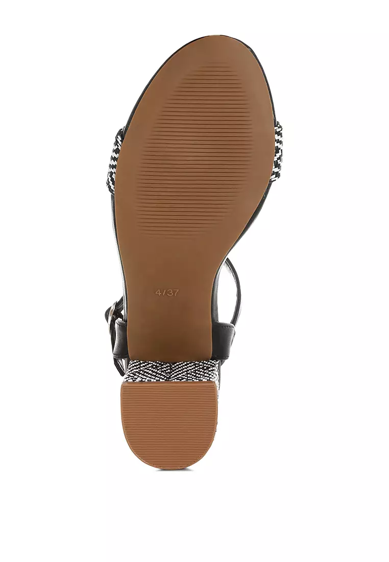 Heels Blok Gesper Pin Raffia Warna Hitam