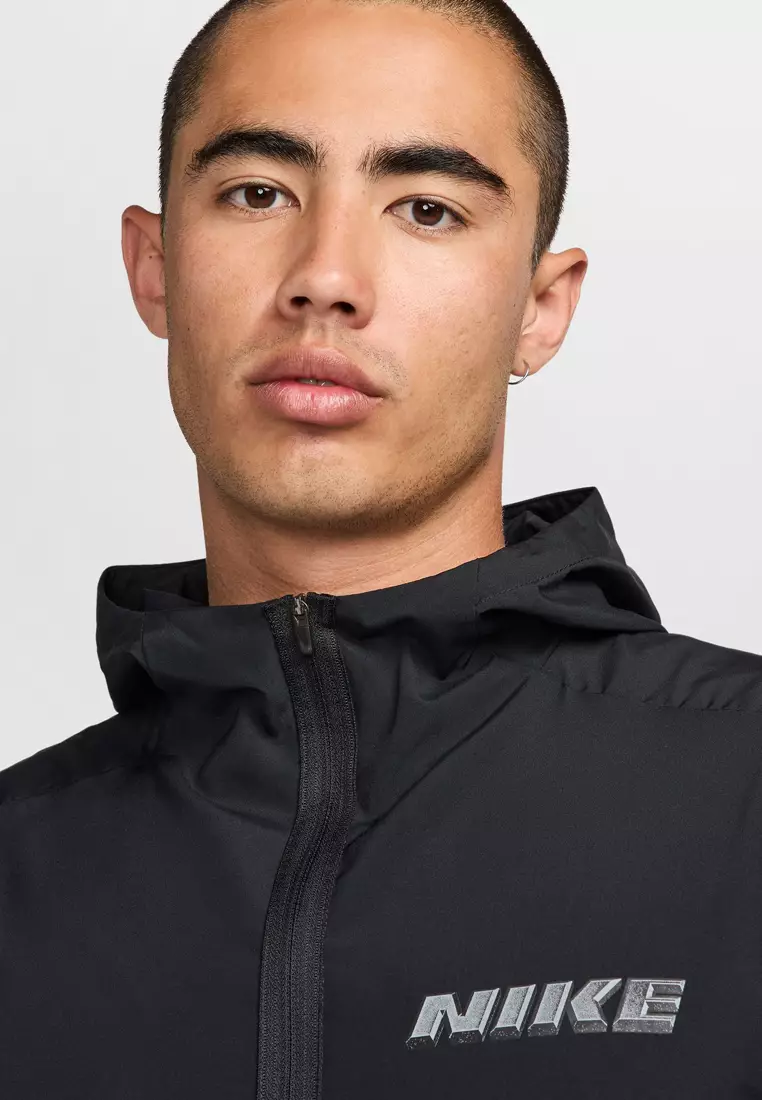 Buy Nike Dri-FIT Foam Versatile Hooded Jacket 2024 Online | ZALORA ...