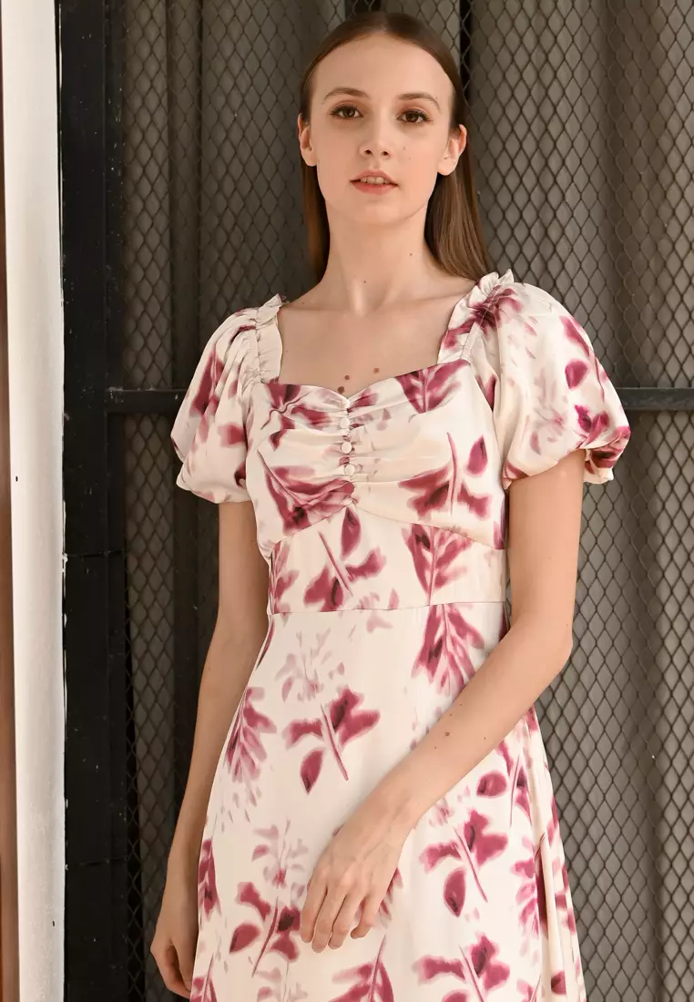 花卉泡泡袖连衣裙