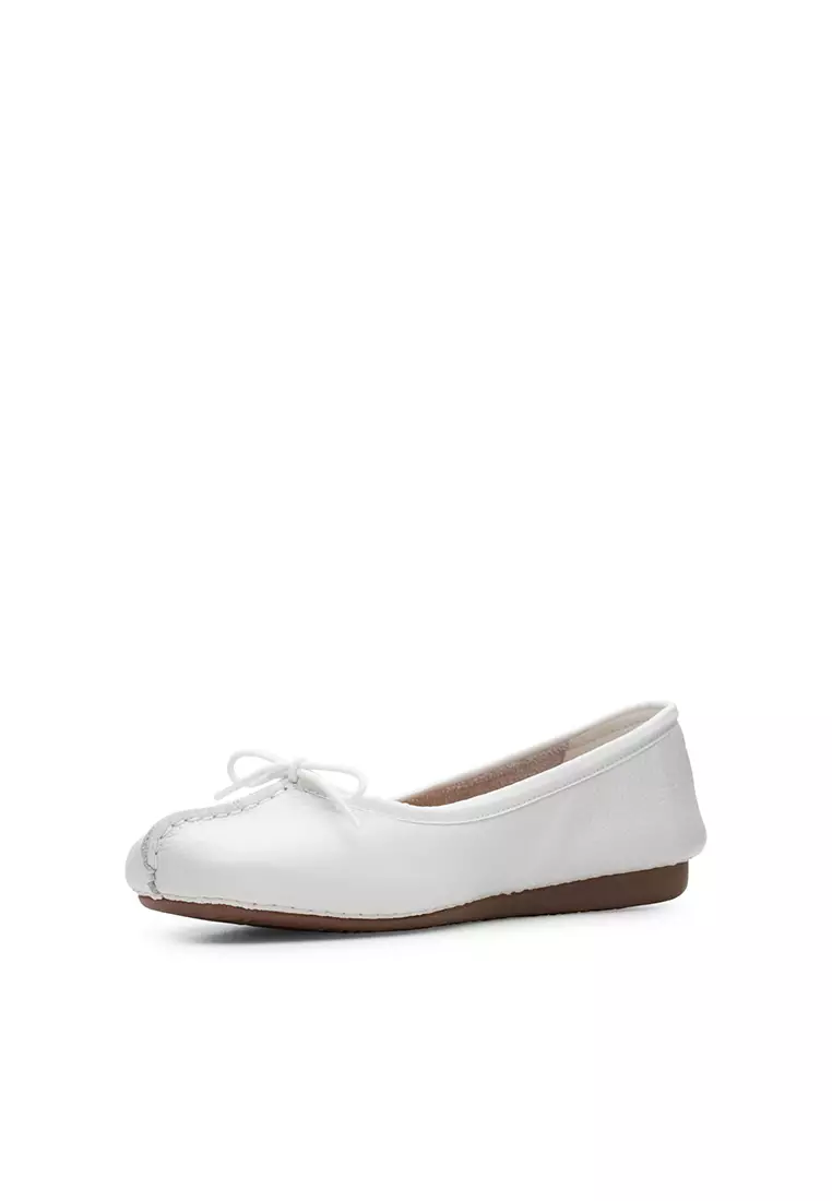 Buy Clarks Clarks Freckle Ice Womens Casual Shoes Online | ZALORA Malaysia