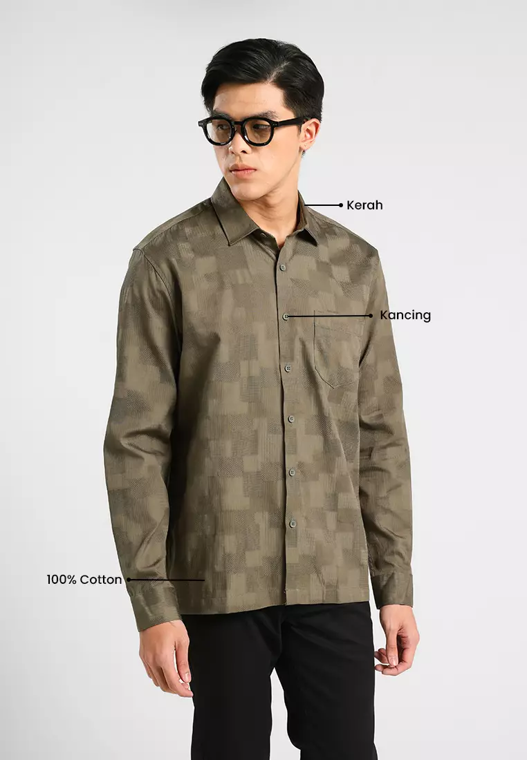 MANZONE - Kemeja Lengan Panjang Pria Paul 04 Comfort Fit - Olive Warna Olive