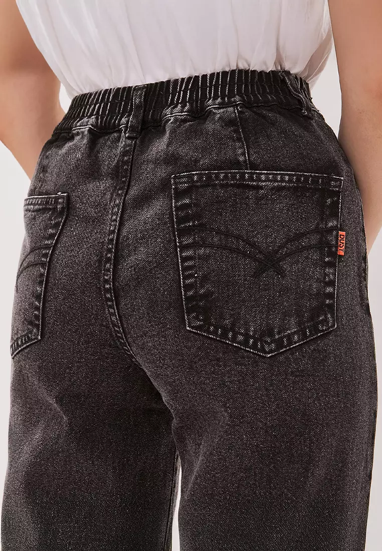 DUST Celana High Loose Jeans Gamila Hitam (D.39129)