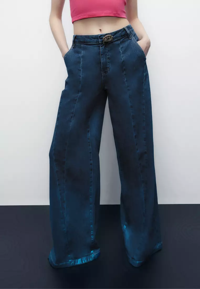 Buy URBAN REVIVO Gradient Flare Jeans 2024 Online