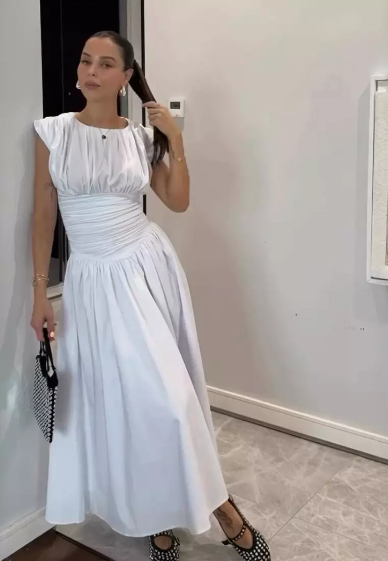 2025 French-style pure desire fitted waist short-sleeved dress CA25091424W