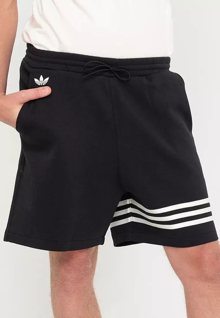 Short adidas deals outline