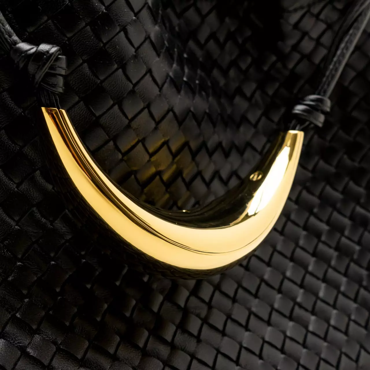 Dustbag Handle Intrecciato Piccolo Black
