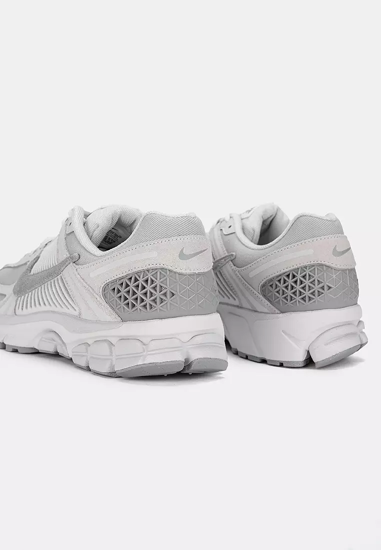 Zoom Vomero 5 SE Shoes