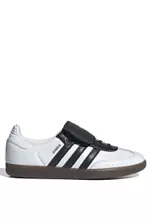 Footwear White/Core Black/Gum5