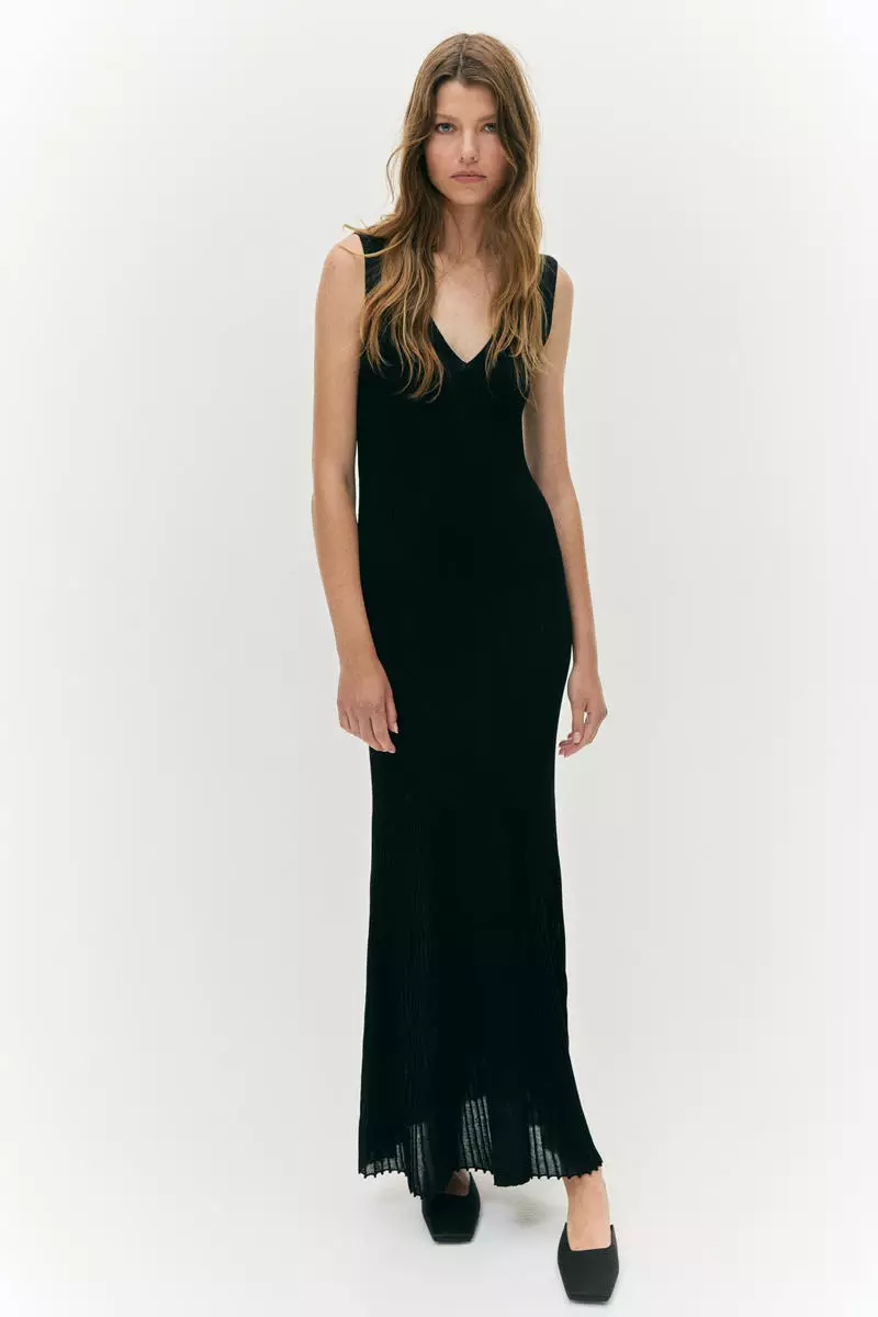 Flared rib-knit dress