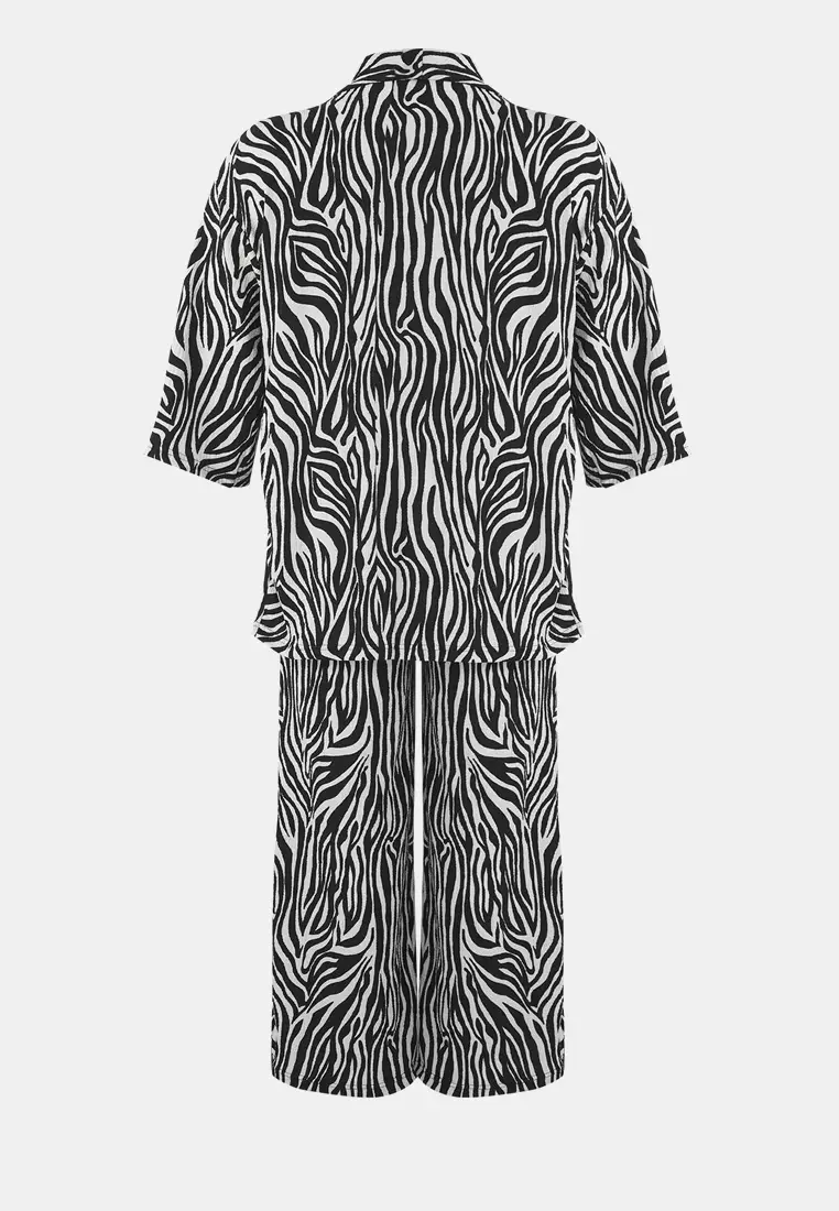 Black Printed Relaxed Fit Stretchy Kimono Knitted Plus Size Bottom-Top Set
