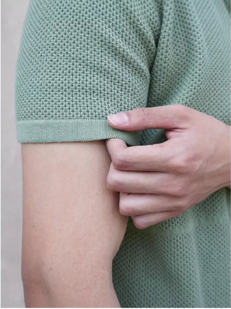 Kale LOUVRE GREEN/ Polo Shirt Pria / Atasan Kaos Polo Rajut Pria / Kaos Pria / Baju Kaos Pria