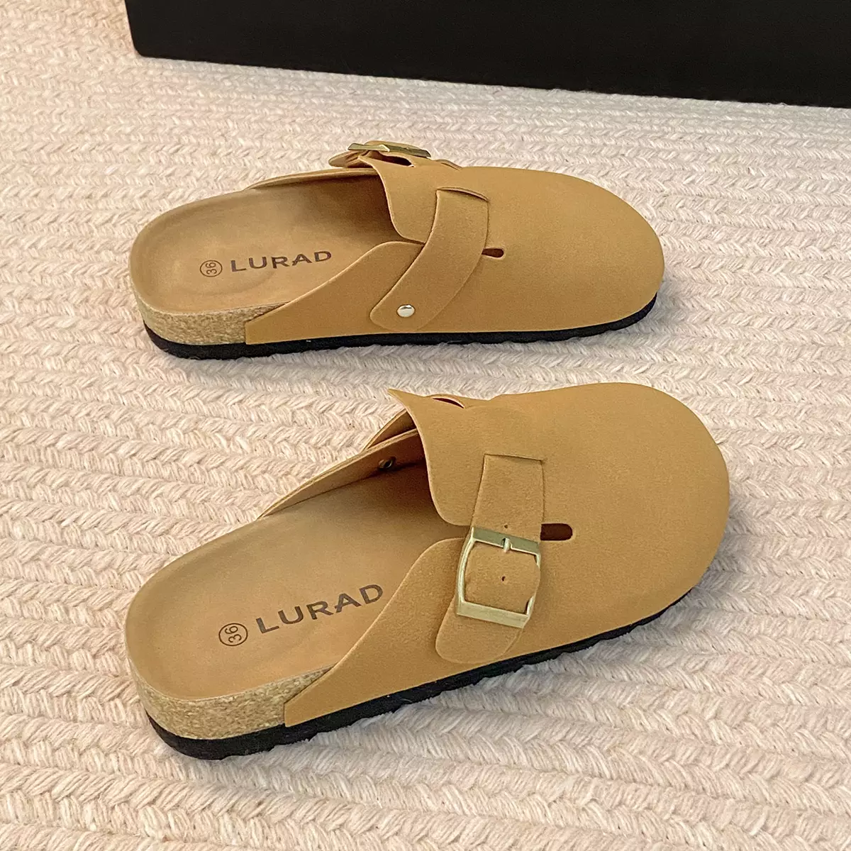 Sandal Wanita Rumah Santai Sendal Lebar Cewek Nyaman Dipakai WL24115