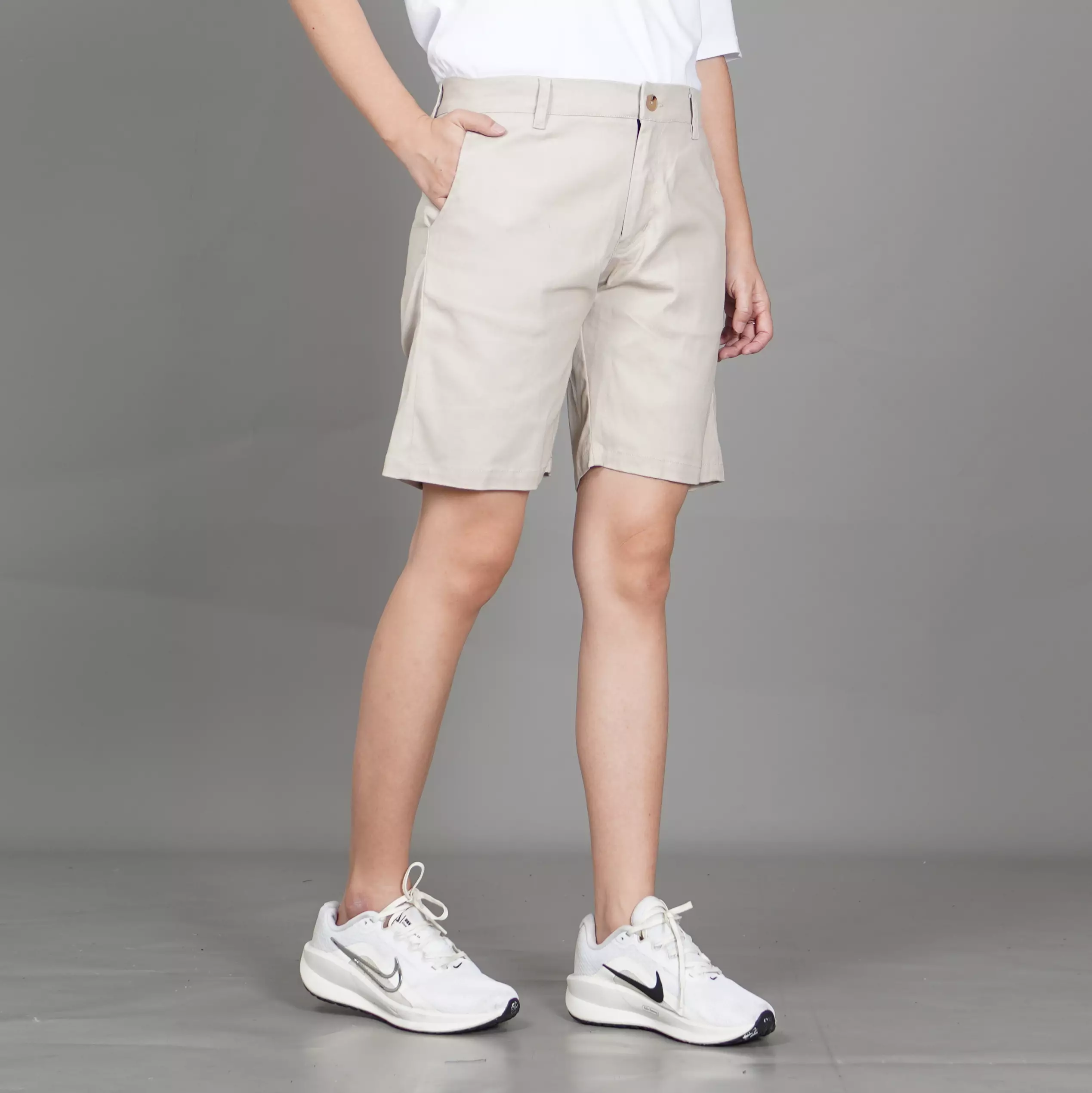  FRELY Celana Pendek Casual Wanita Celana Chino Pendek Wanita - KREM