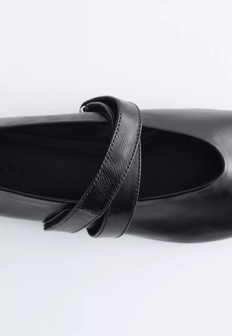 Cross-Strap Leather Ballet Flats