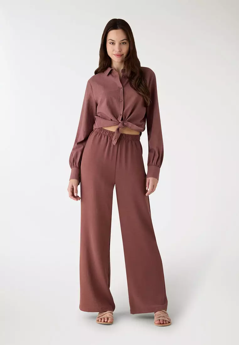 Woman Long-Sleeved Shirt