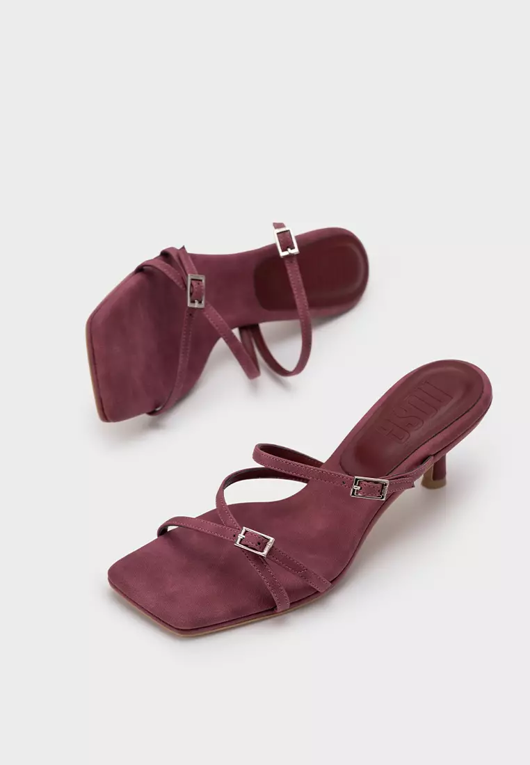 CLOUDFOAM SQUARE TOE WITH ADJUSTABLE BUCKLE STRAPPY HEEL