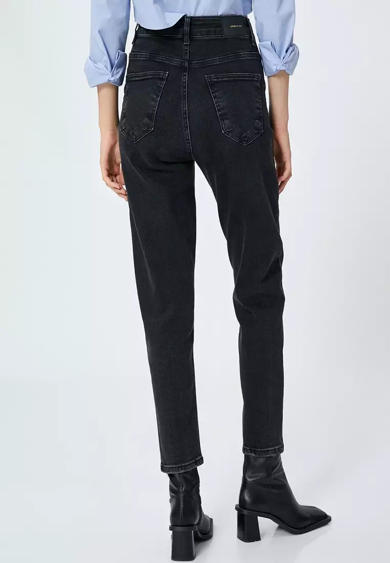 Slim Fit Mom Jeans