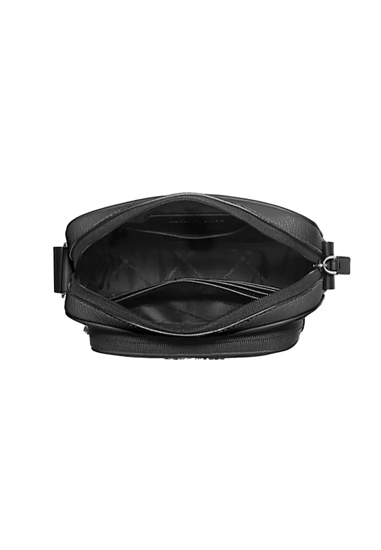 Cooper Pebbled男士斜挎包黑色37T4LCOM1L